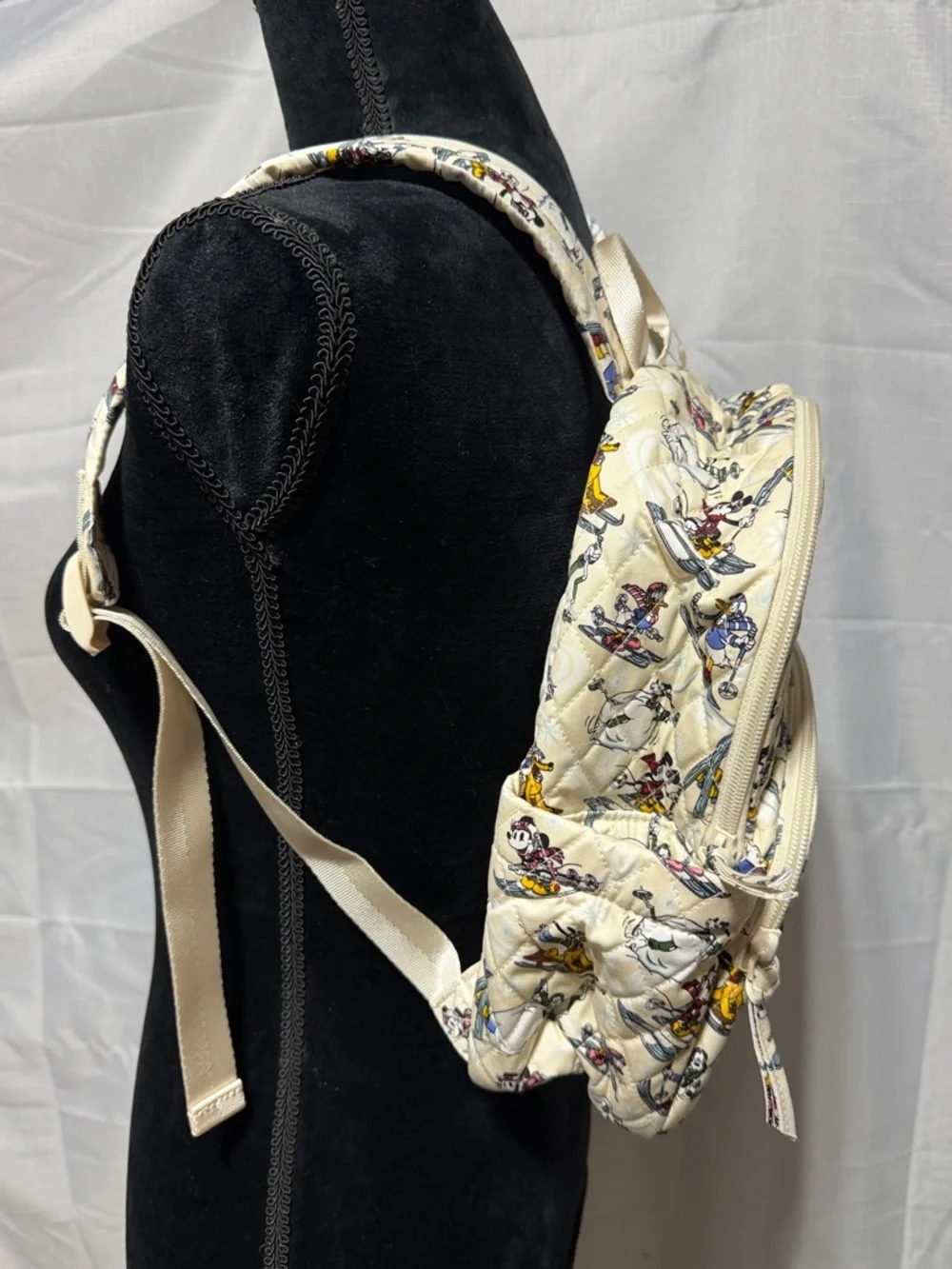 Vera Bradley Disney Small Banbury Backpack in Downhill Skiing Mickey And Friends